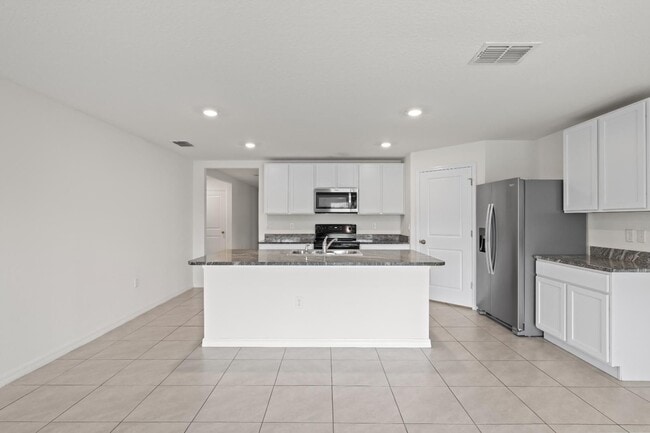 Building Photo - Recently Updated One Story - 4BR For Rent