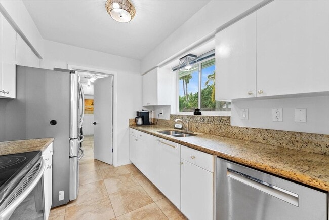 Building Photo - 1257 NW 5th St