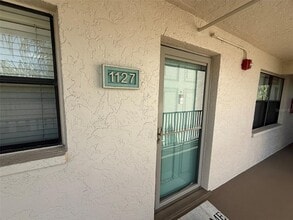 Building Photo - 175 Kings Hwy