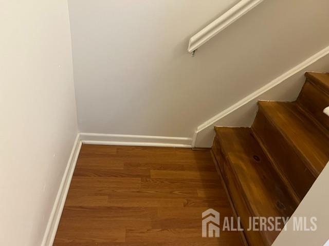 Building Photo - 304 Hampshire Dr