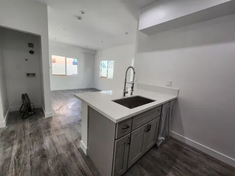 Building Photo - 6513 Florence Pl