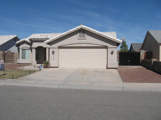 Building Photo - VILLA CHAPARRAL