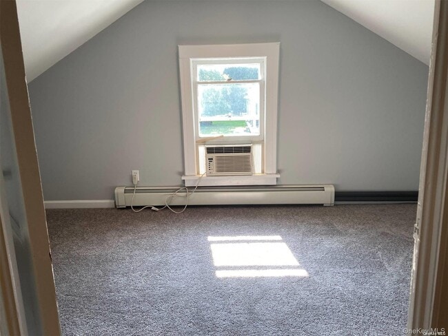 Building Photo - 51 Centershore Rd