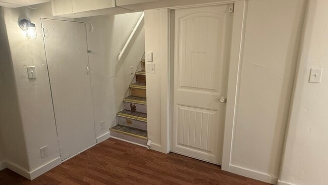 Building Photo - 678 S Dakota St