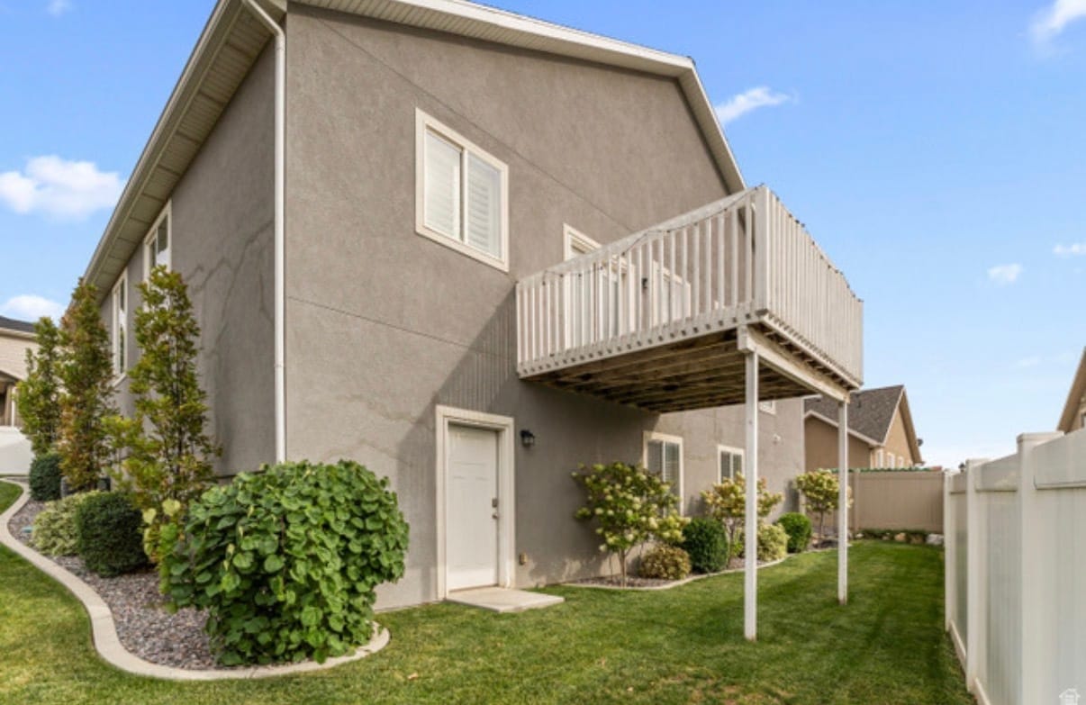 Building Photo - 614 W Regent Garden Ln