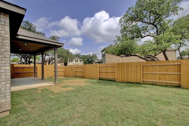 Building Photo - 1051 Kenney Fort Crossing