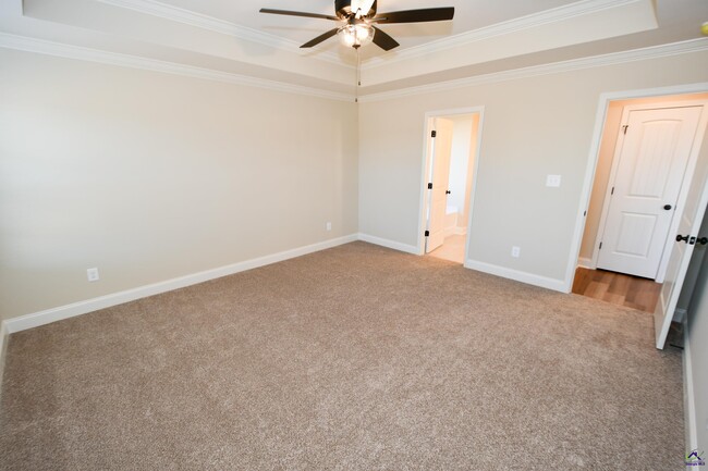 Building Photo - 204 Otters Rdg Dr