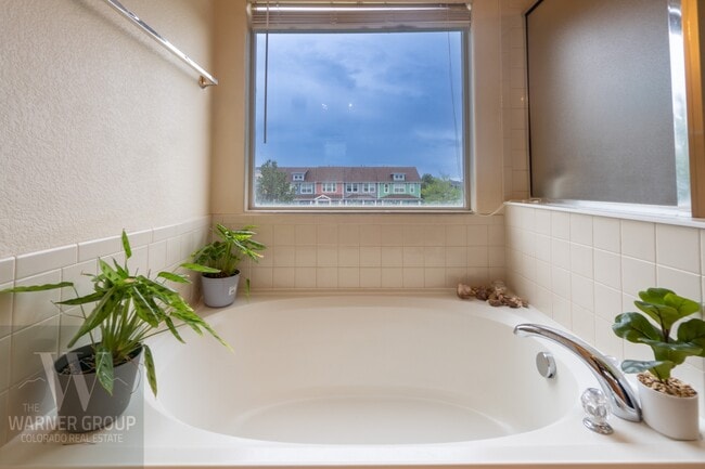 Building Photo - 2494 Obsidian Forest View