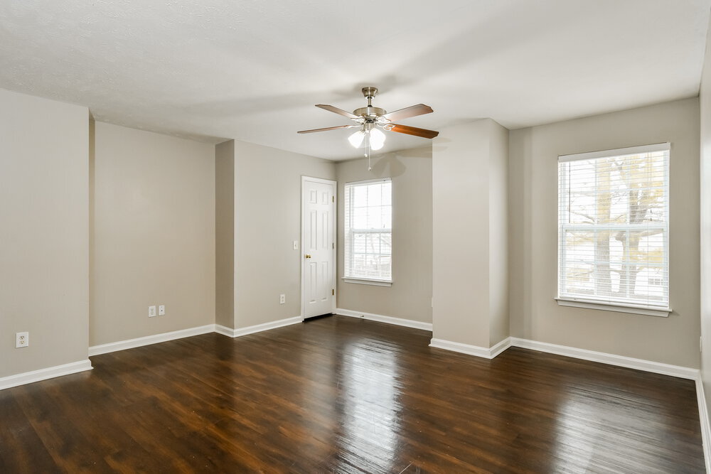 Building Photo - 878 Lavergne Ln