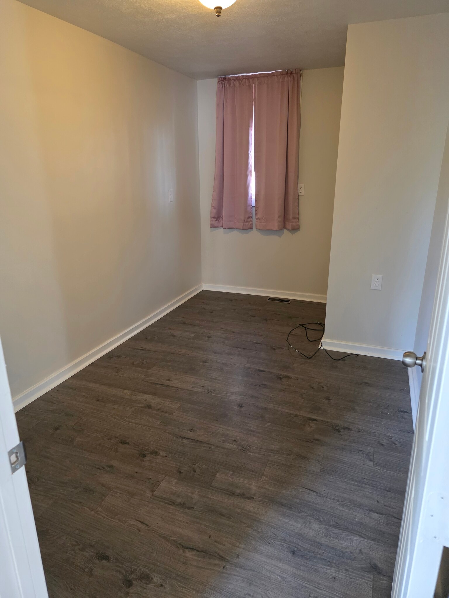 Bedroom2 - 5 Fountain St