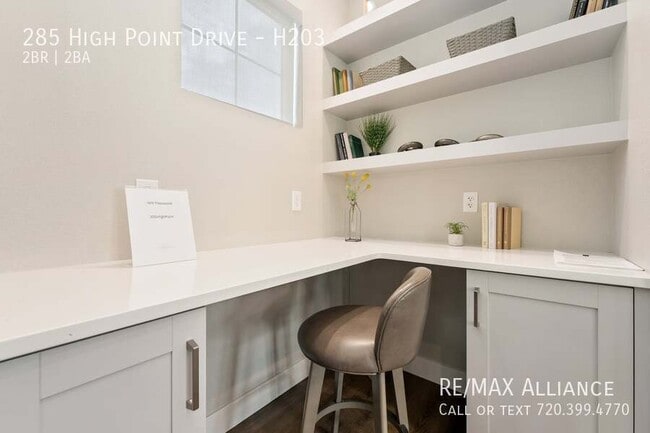 Building Photo - 285 High Point Dr