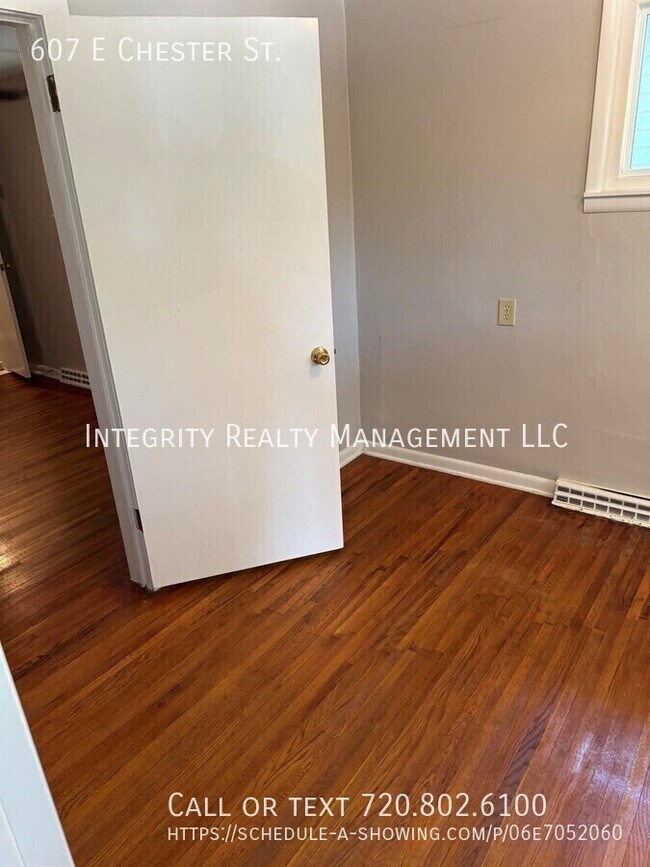 Building Photo - 607 E Chester St