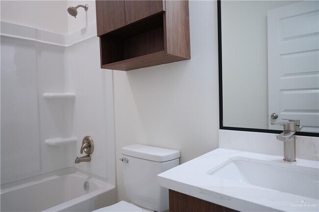 Building Photo - 1213 Woodlands Trails