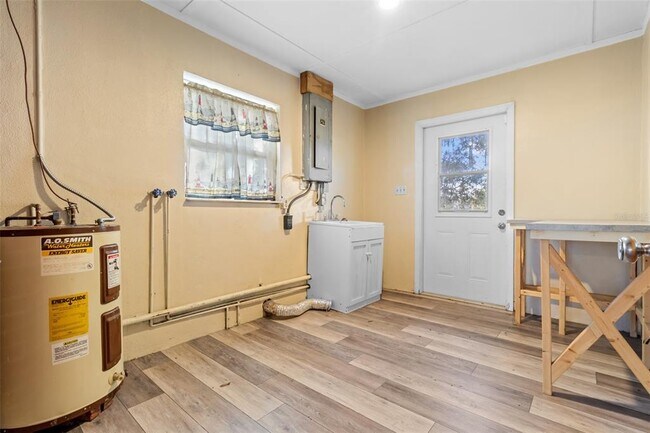 Building Photo - 24242 Cortez Blvd