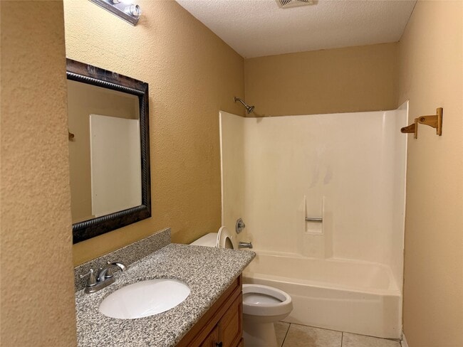 Building Photo - 12712 Sunset Dune Dr