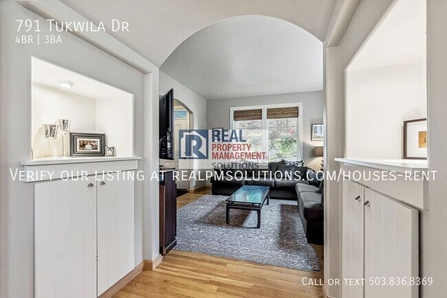 Building Photo - 791 Tukwila Dr