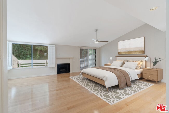 Building Photo - 23454 Park Hermosa