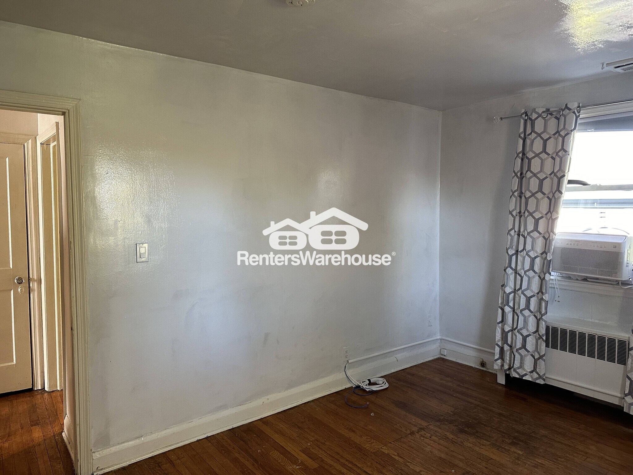 Building Photo - 1014 Dartmouth Rd