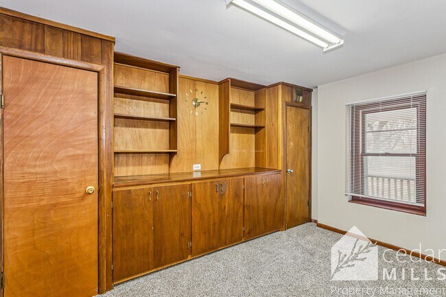 Building Photo - 1723 N Holyoke St