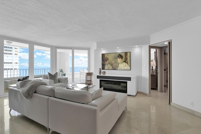 Building Photo - 550 S Ocean Blvd