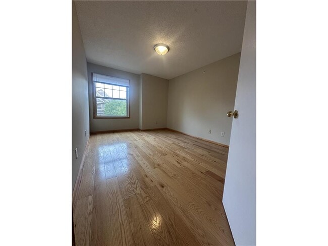 Building Photo - 5522 100th Ln
