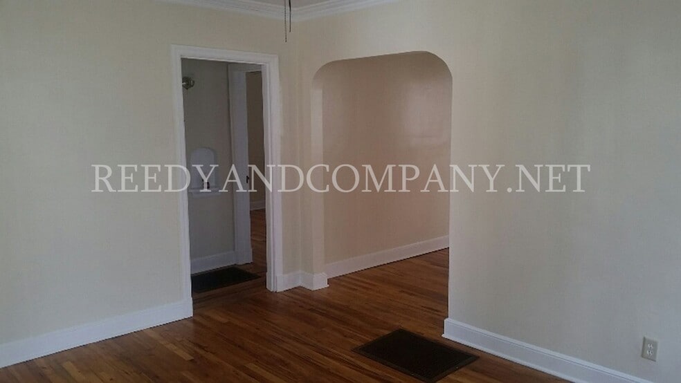 Building Photo - 3711 Buchanan Ave