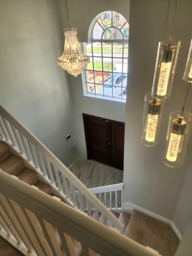 Building Photo - 18860 La Costa Ln