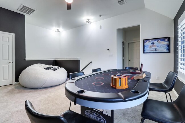 Building Photo - 409 Ridgetop Bend