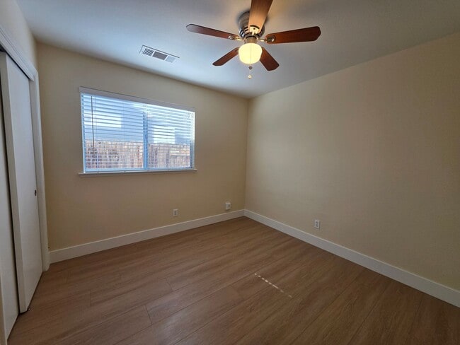 Building Photo - 444 N Tommy St