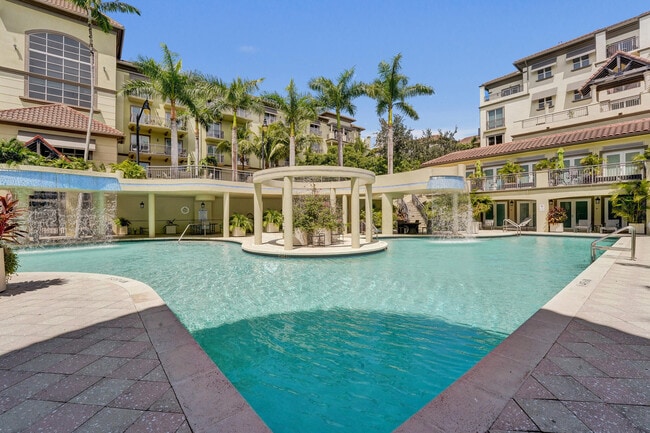 Building Photo - 2609 NE 14th Ave