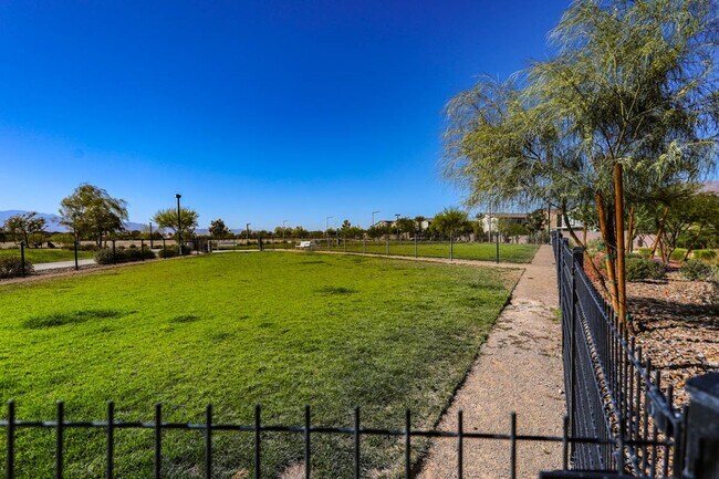Building Photo - 4 Bedroom, with loft, North Las Vegas Home...