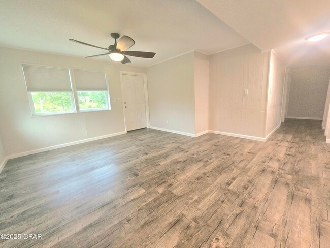 Building Photo - 7248 Shady Dr