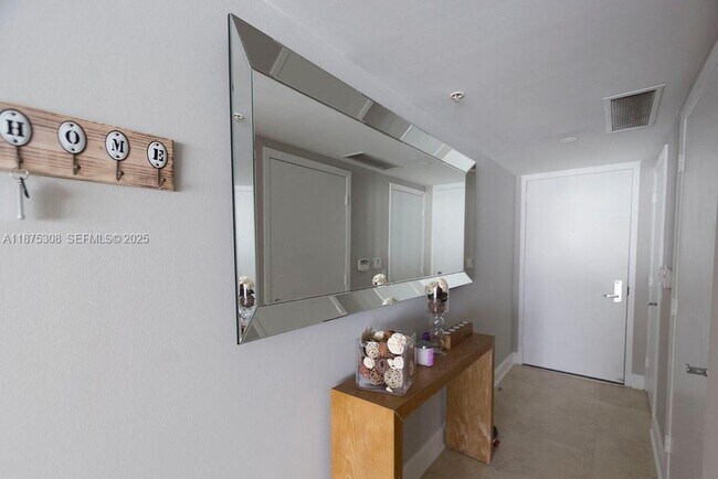 Building Photo - 41 SE 5th St