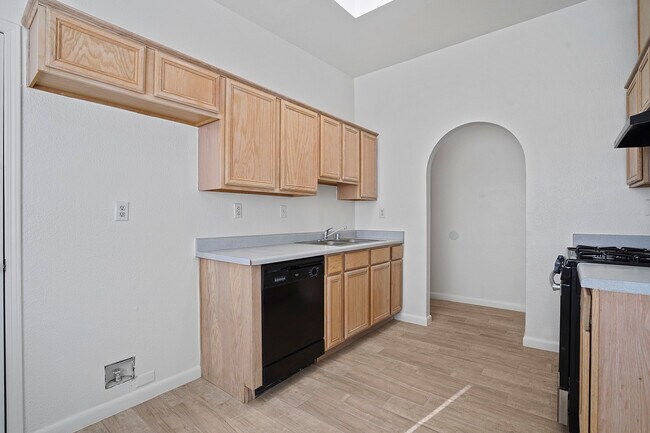 Building Photo - 408 Irondale Dr