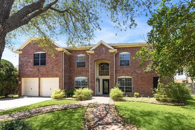 Building Photo - 6021 Whispering Lakes Dr