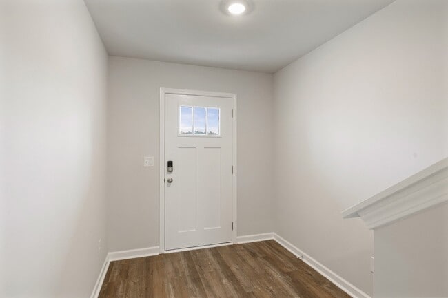 Building Photo - 128 Mattie Ct
