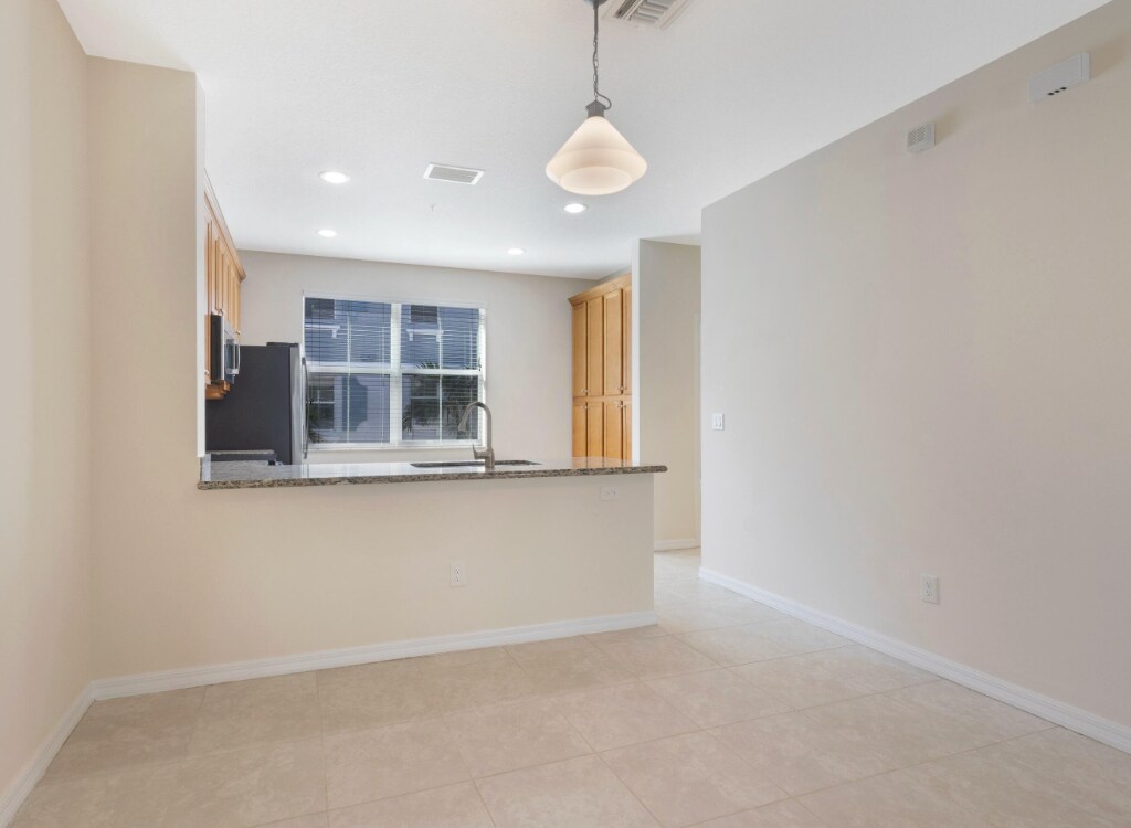 Building Photo - 1247 Via de Fossi