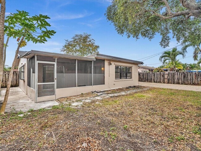 Building Photo - 10691 NW 28th St