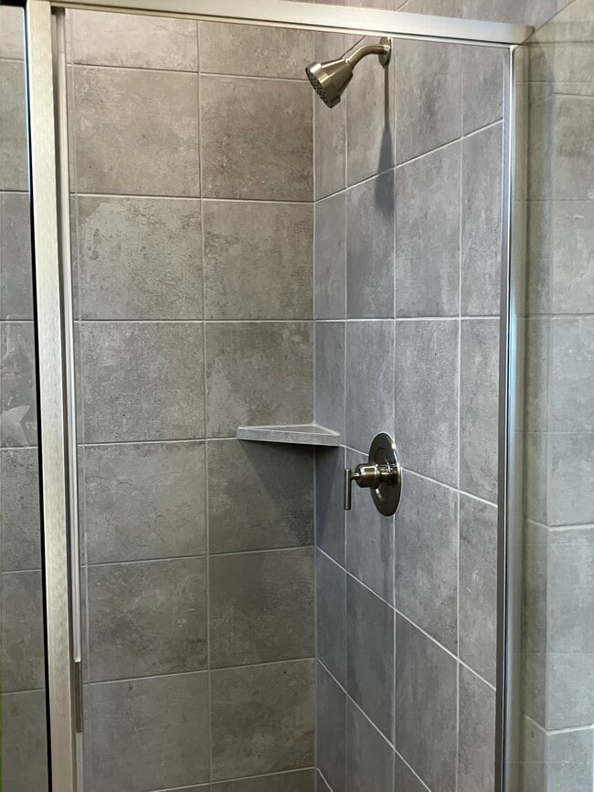 Building Photo - 522 Winners Cir