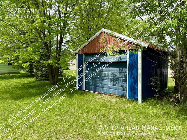 Building Photo - 3625 Tansel Rd