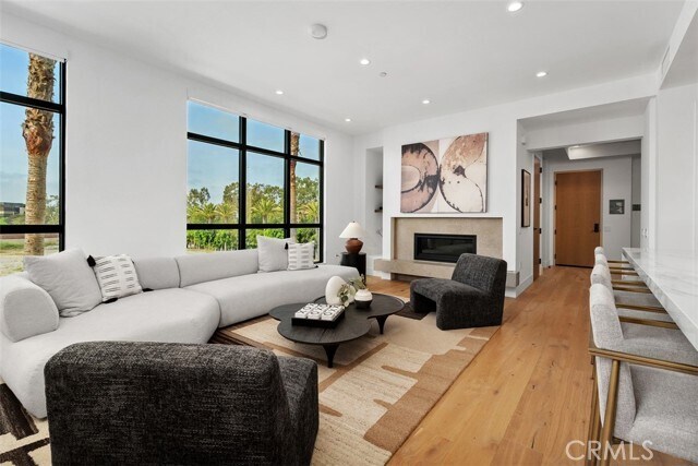 Building Photo - 4261 Uptown Newport Dr