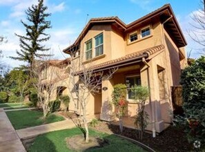 Building Photo - Charming Luxury Home Near Downtown Davis &...