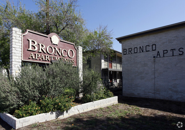 Building Photo - Bronco Apartments