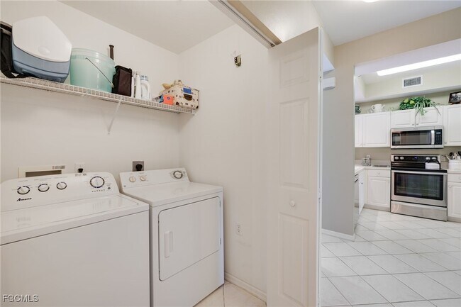 Building Photo - 14350 Bristol Bay Pl