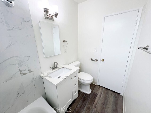 Building Photo - 12926 Doty Ave