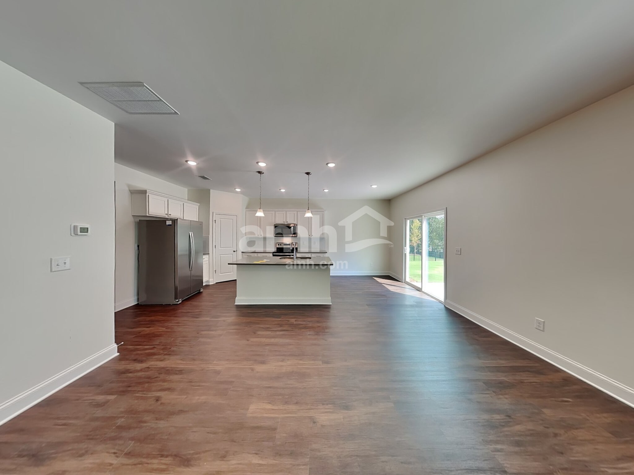 Building Photo - 3860 Chivalry Dr