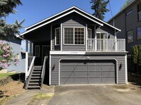 Building Photo - 5 bedroom in Seattle WA 98105
