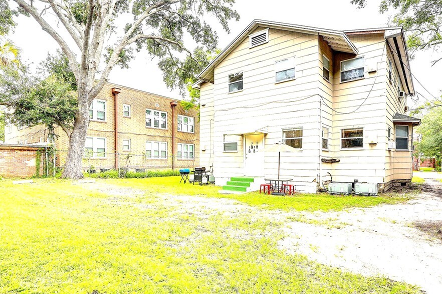 Property Back SE View II - 2604 Post St