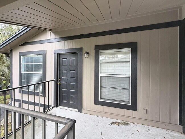 Building Photo - 4032 Tumble Wood Trl