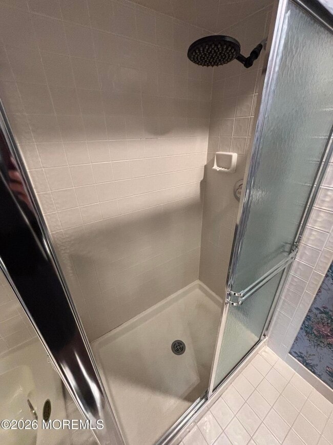 Building Photo - 210 Spinnakers Cv